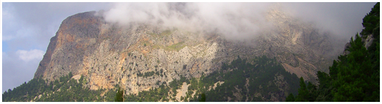 de Puig Mayor, met 1433 meter de hoogste berg van Mallorca